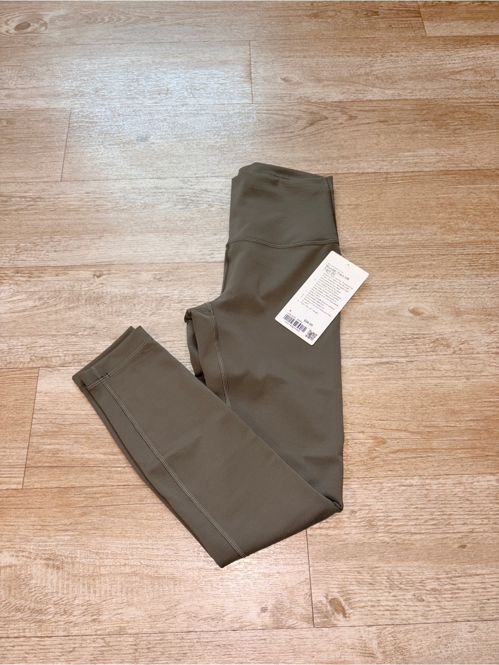 Lululemon Wunder Train HR Tight 25” - Picture 2 of 4